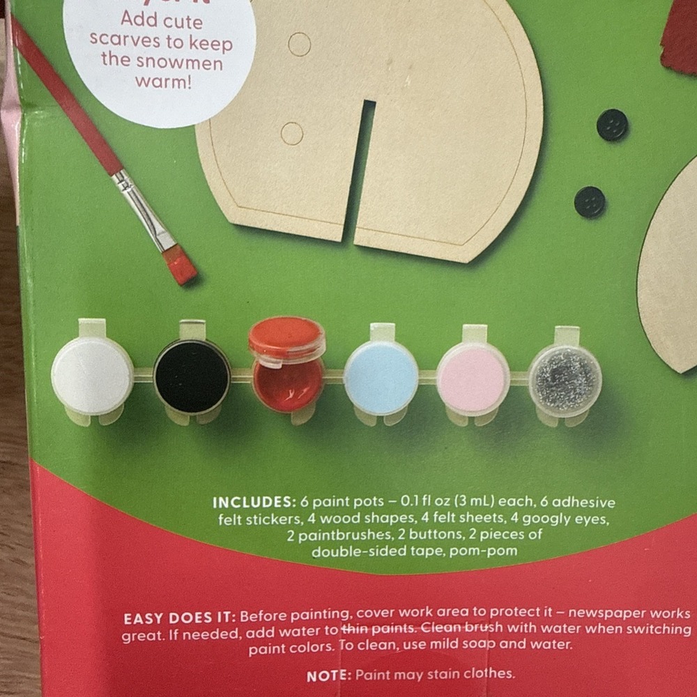 Mondo Llama 3d Wood Craft Kit Christmas Paint - Picture 6 of 6